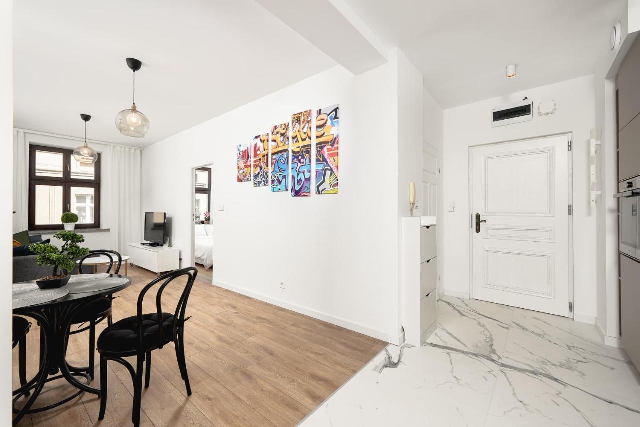 Lumina 2-Room Apartment Near Fabryczna Λοτζ Εξωτερικό φωτογραφία