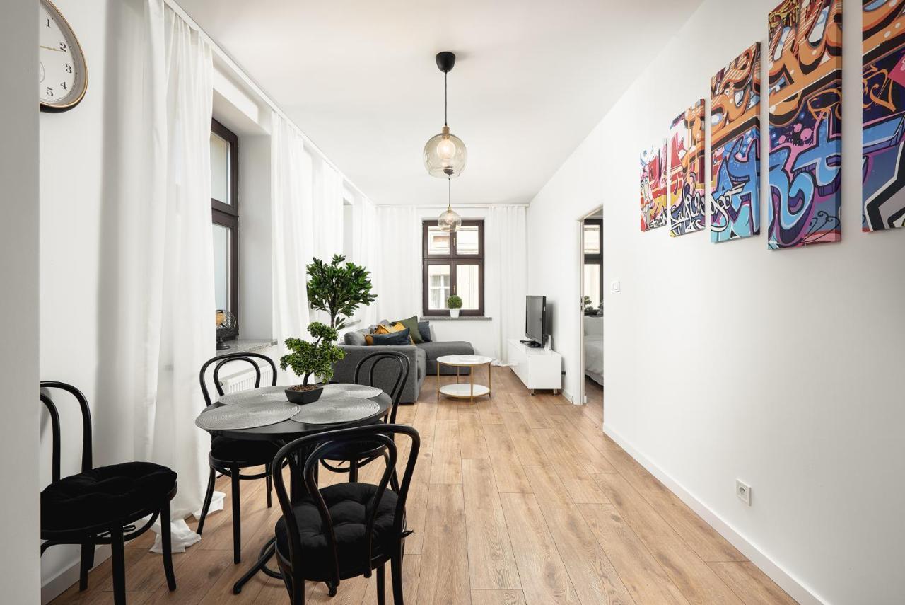 Lumina 2-Room Apartment Near Fabryczna Λοτζ Εξωτερικό φωτογραφία