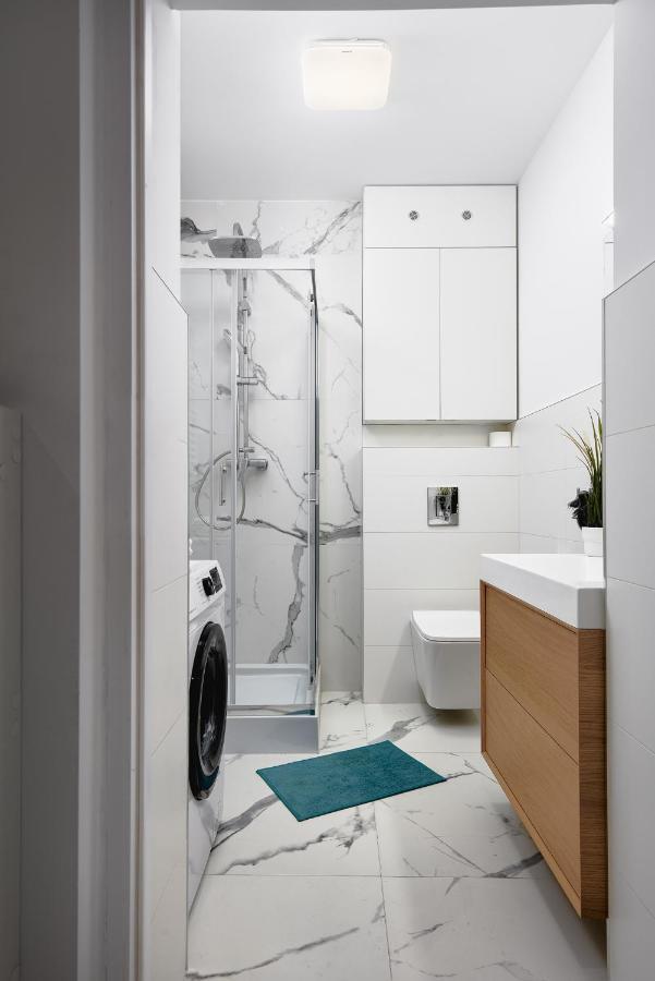 Lumina 2-Room Apartment Near Fabryczna Λοτζ Εξωτερικό φωτογραφία
