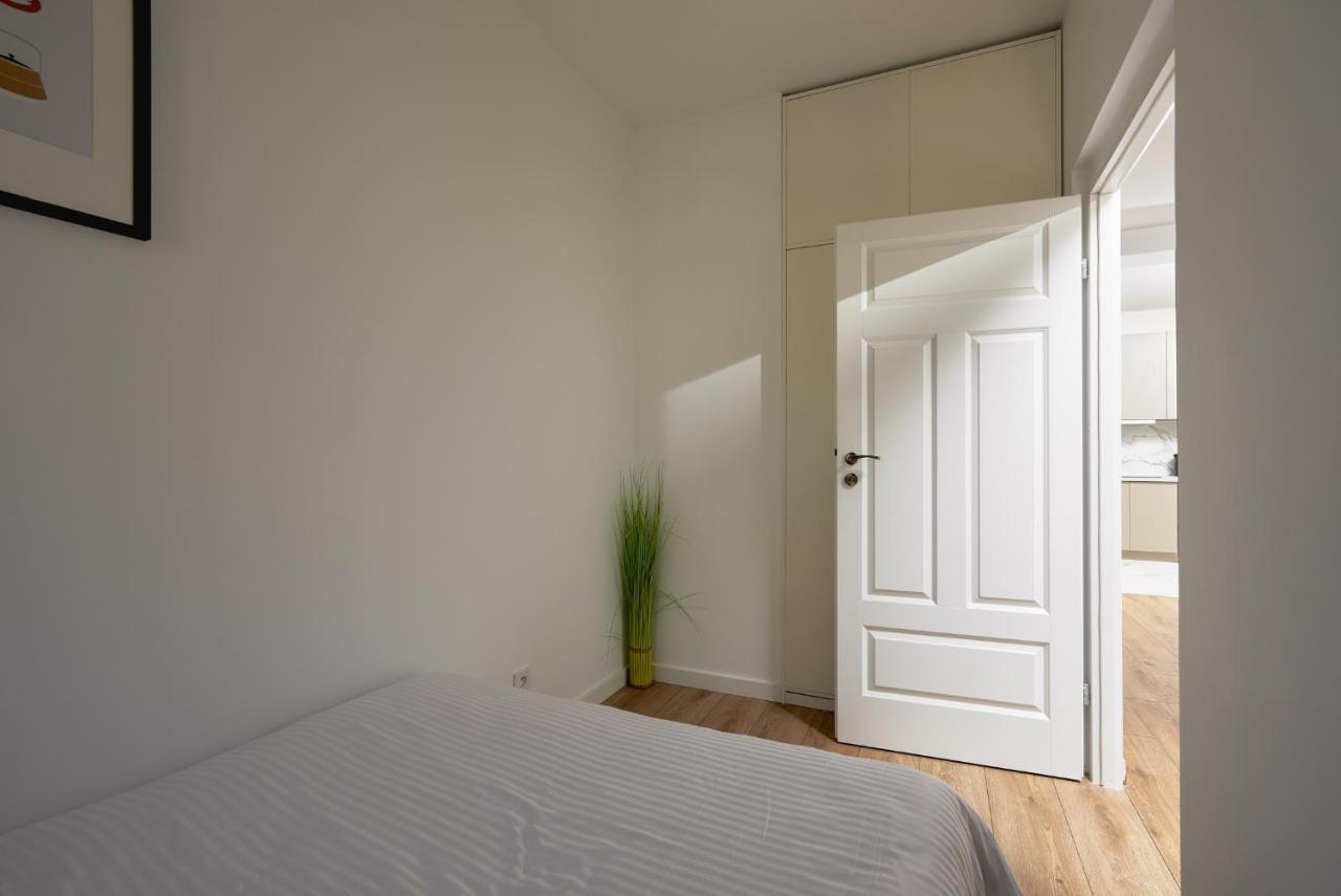 Lumina 2-Room Apartment Near Fabryczna Λοτζ Εξωτερικό φωτογραφία